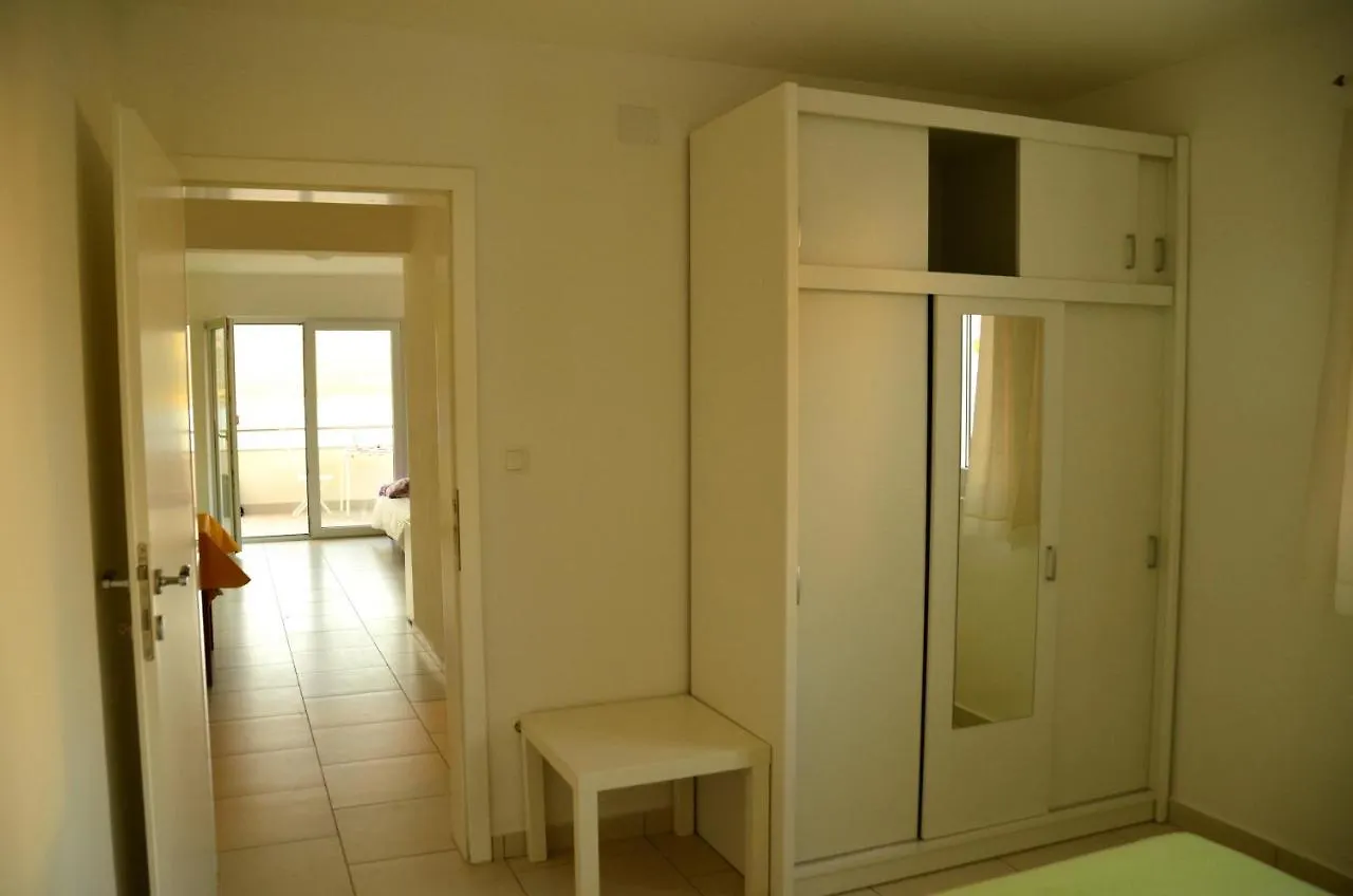 Adria Vinjerac Hotel Apartment