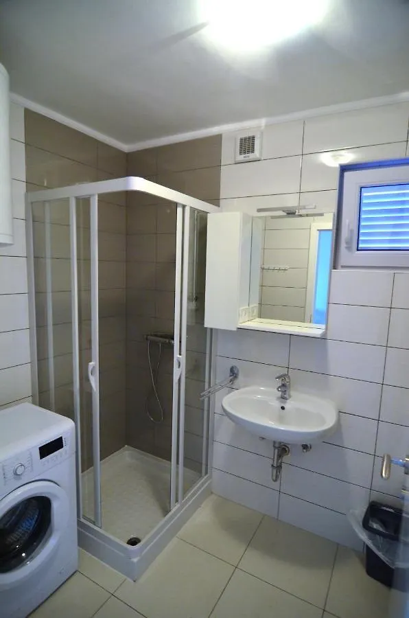Adria Vinjerac Hotel